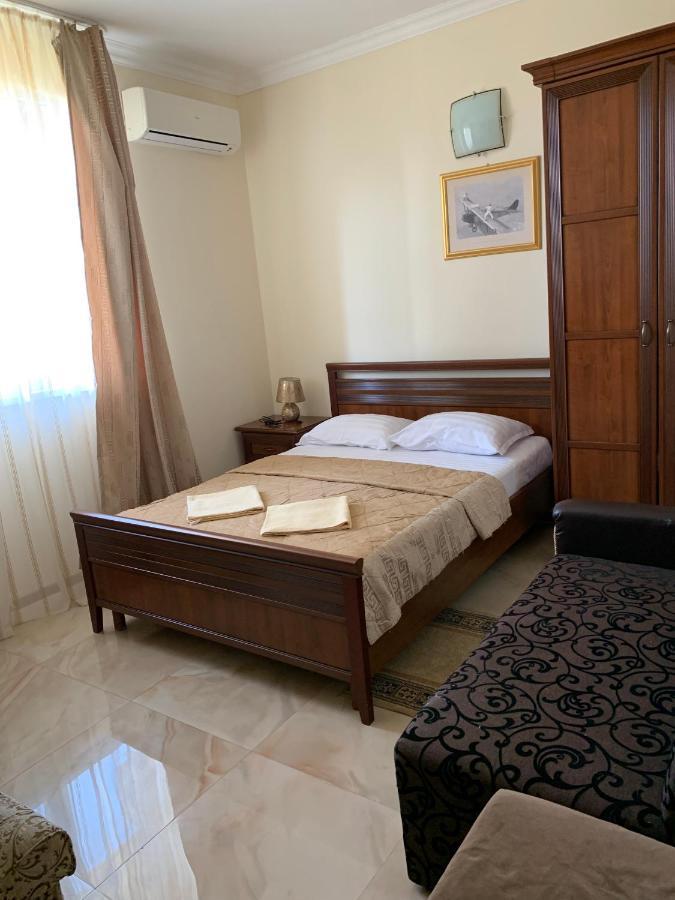 גגרה Guest House Aphyn Leto מראה חיצוני תמונה