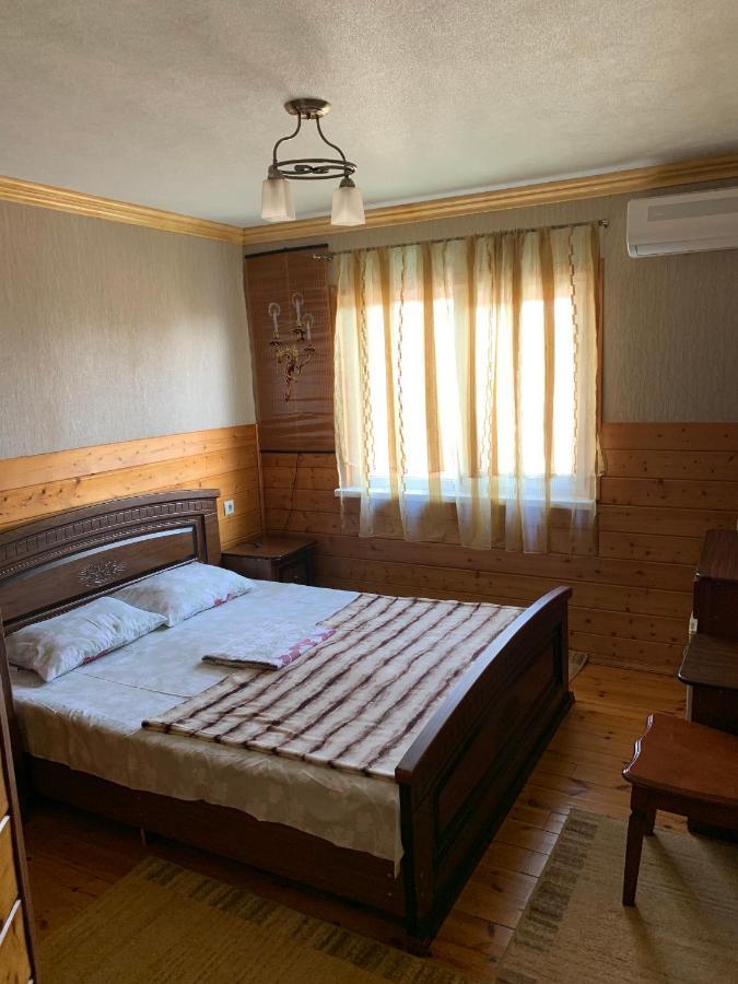 גגרה Guest House Aphyn Leto מראה חיצוני תמונה